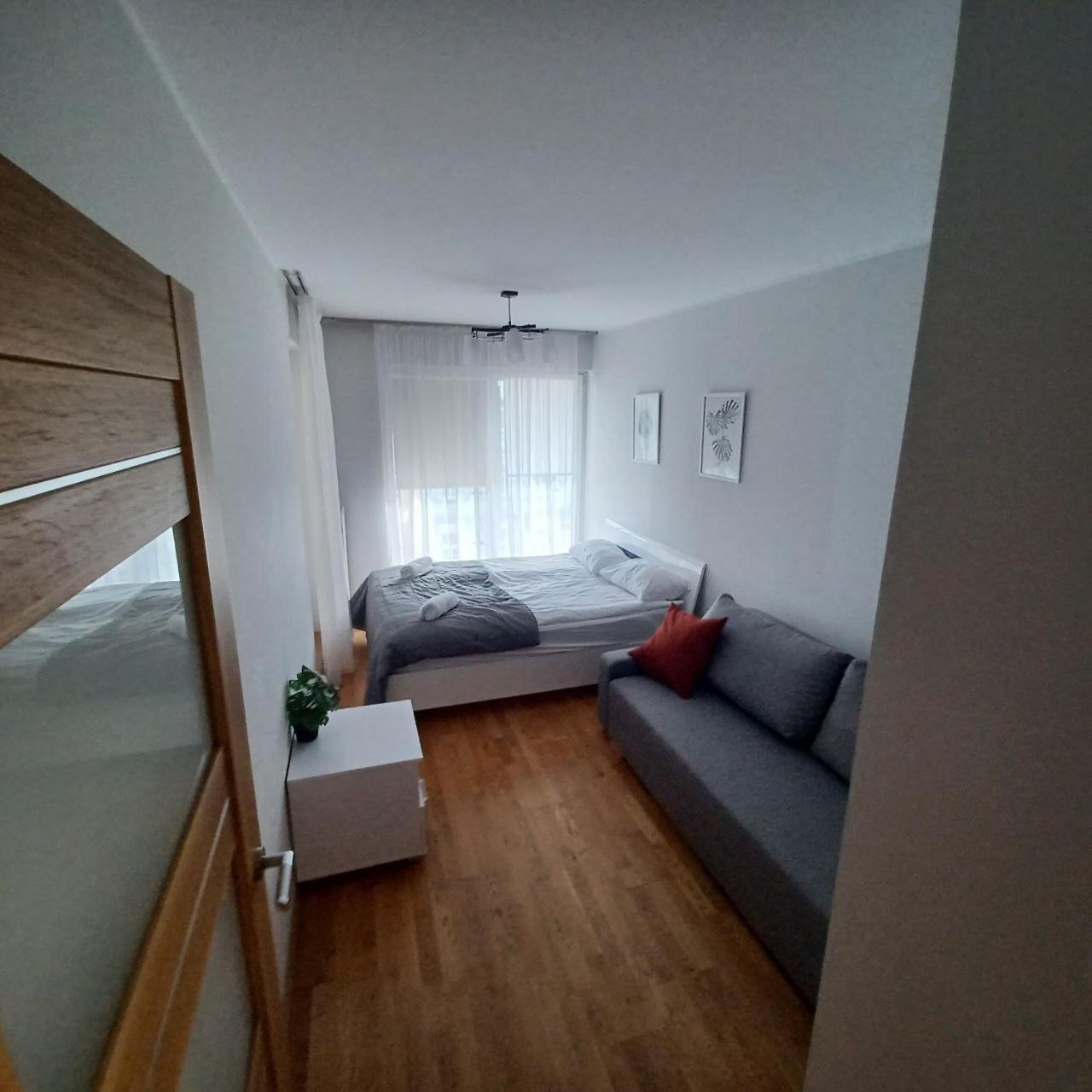Apart City Center - 3 Rooms - Parking Place Wrocław Zewnętrze zdjęcie